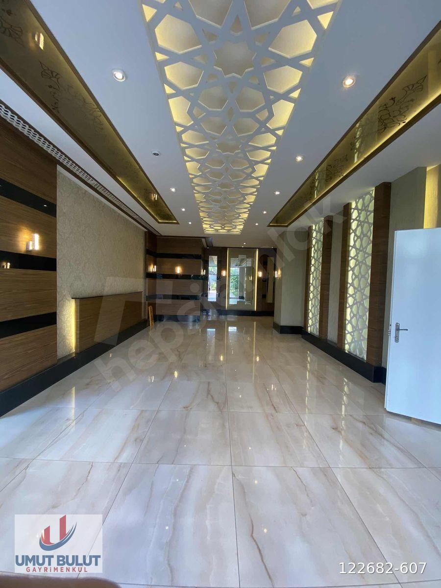 Kriminal Kavşağında Bölgesinde Emsalsiz Sitede Geniş 4+1