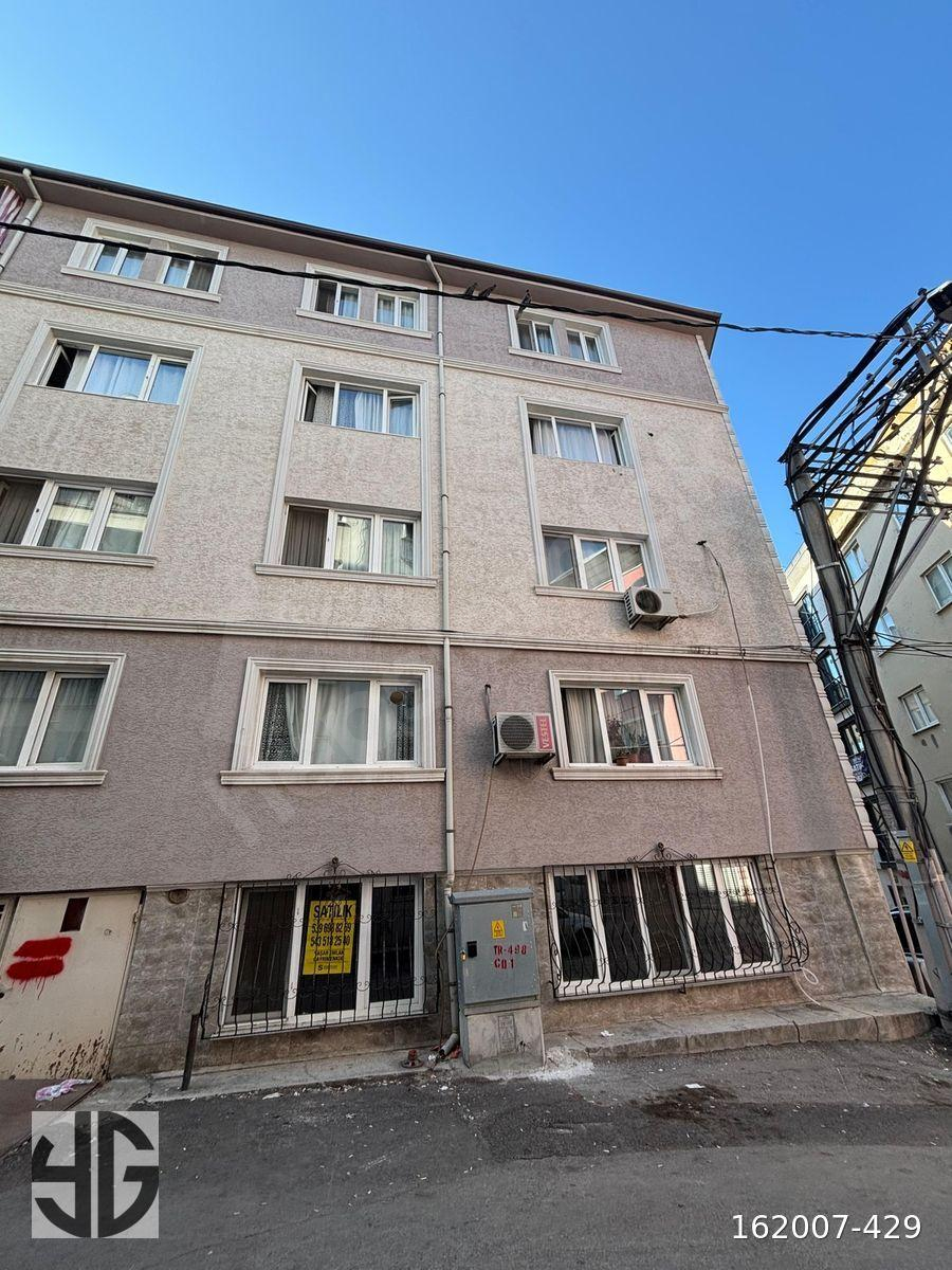 HACISEYFETTİN'DE AYNI BİNADA 2 SATILIK DAİRE/AYRI - TOPLU SATIŞ