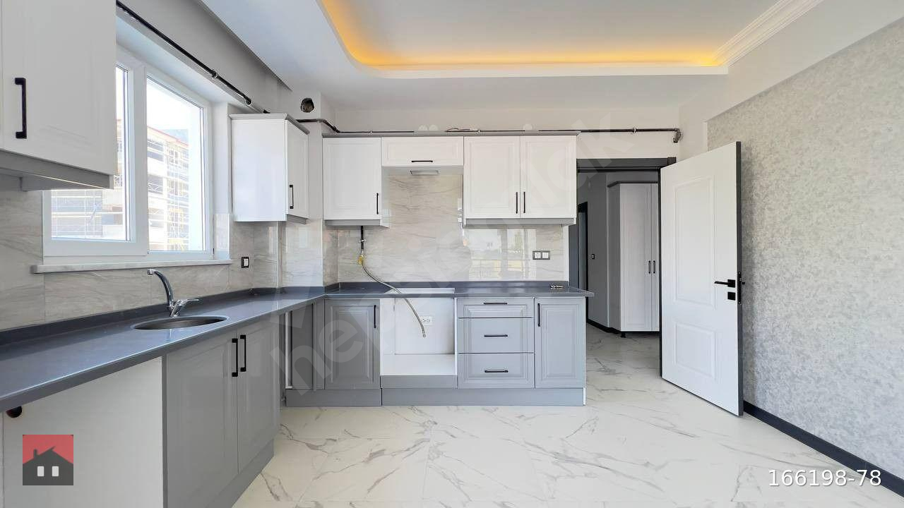 HARMAN MH. SATILIK 3+1 ODALI, KOMBİ DAHİL FULL + FULL DAİRE