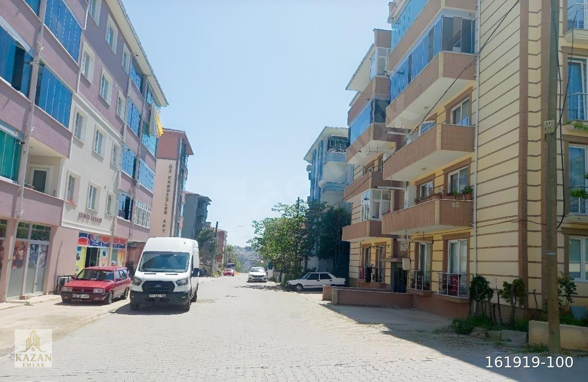 ALTINOVADA 2+1 KİRACILI, YATIRIMLIK 90 m² DAİRE