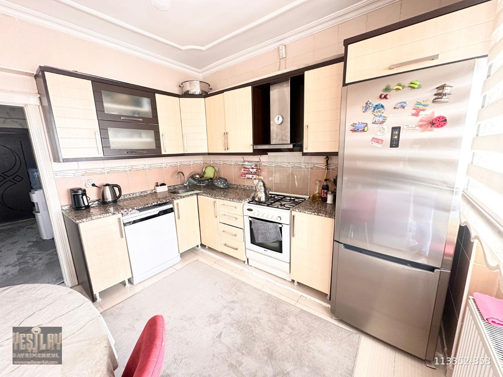 AKPIYAR DA GENİŞ AİLELER İÇİN 3+1 SATILIK DAİRE