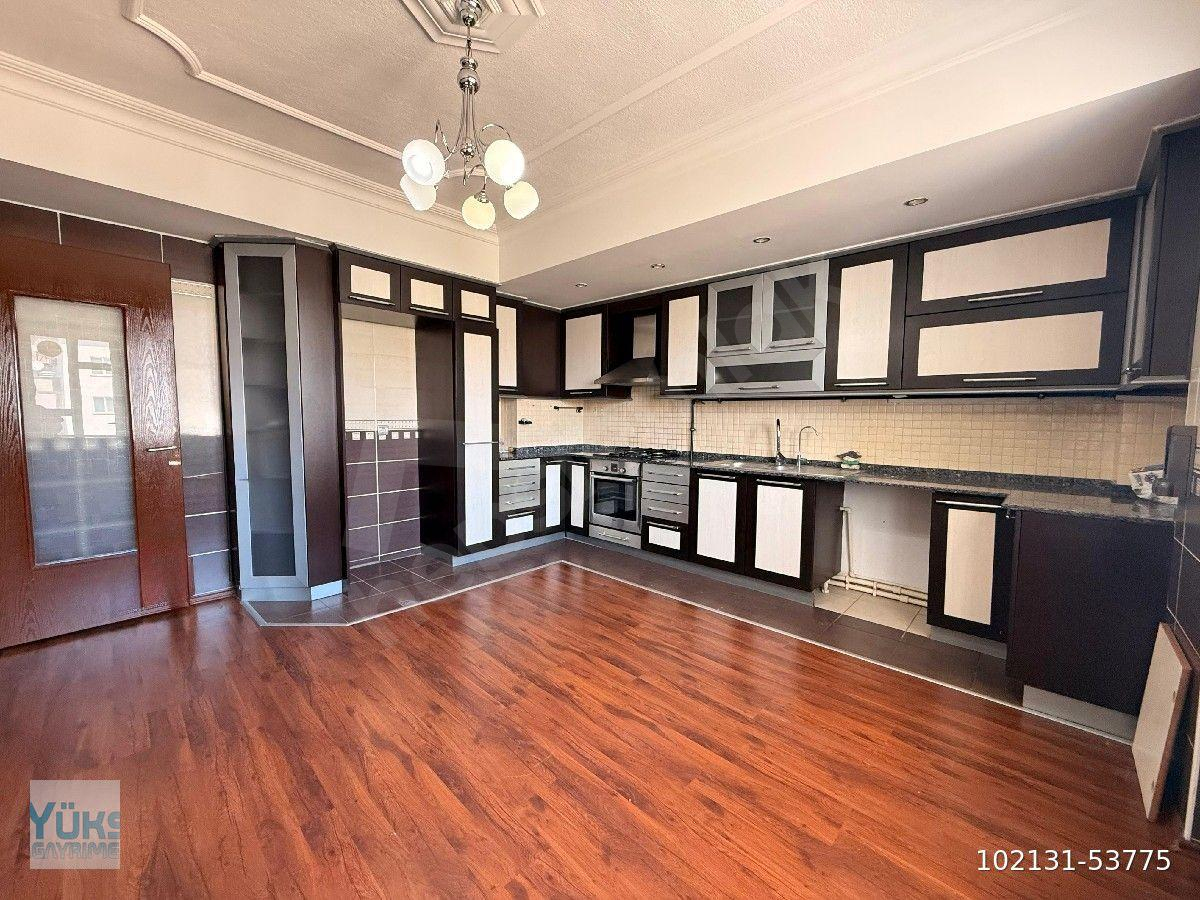 Denizli Adalette Kiralık 3+1 210 M2 E.Banyolu G.odalı Ultra Lüks Daire