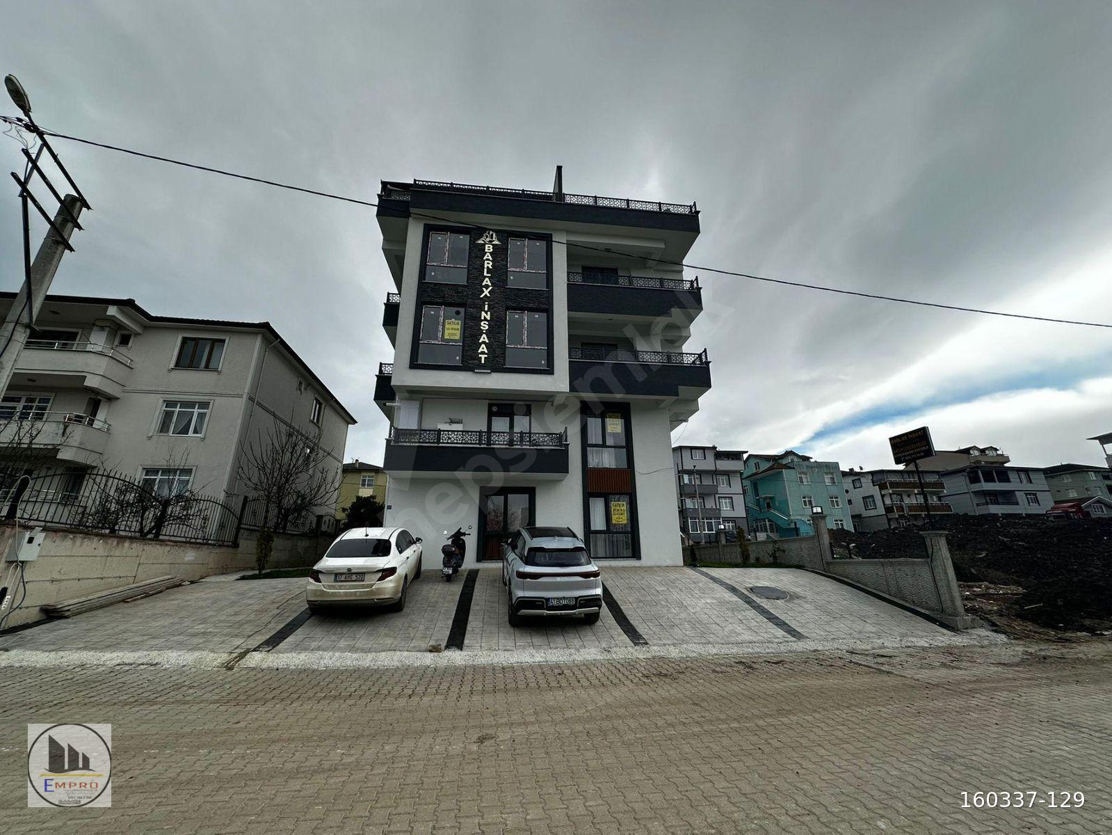 BAŞİSKELE SERDAR MAH 2+1 BAHCE DUXLESİ SATILIK