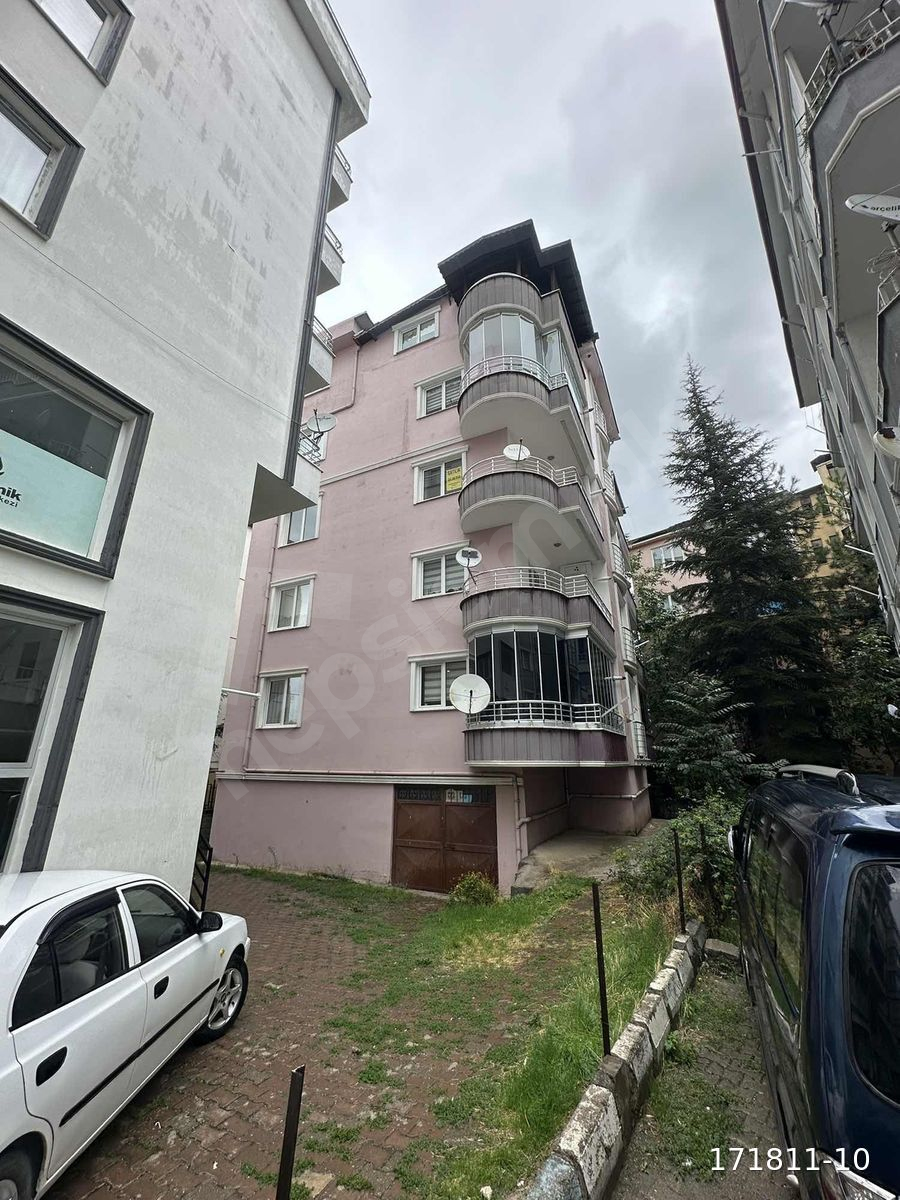 LACİVERT YATIRIM'DAN SATILIK 3+1 DAİRE