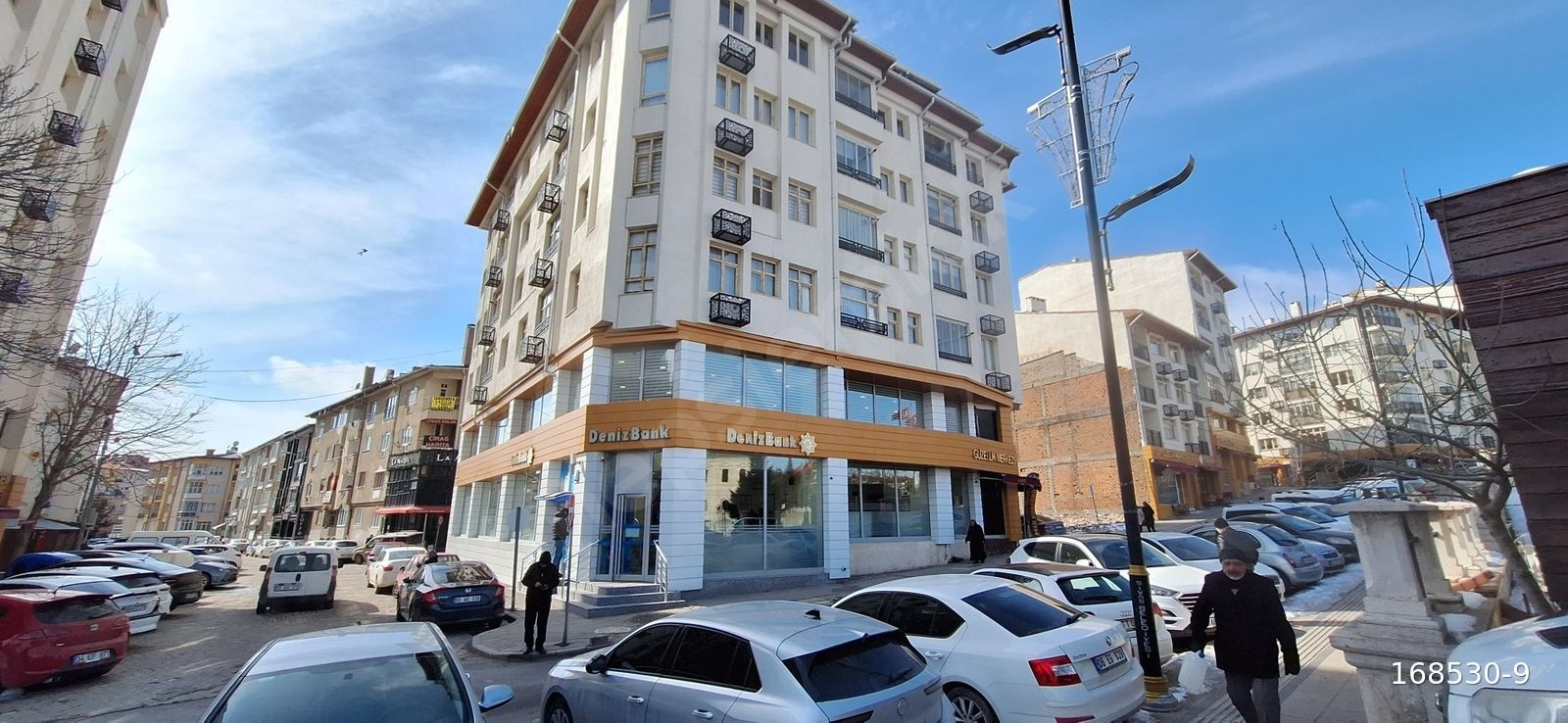 5+1 DUBLEKS DAİRE MEYDAN MANZARALI ASANSÖRLÜ
