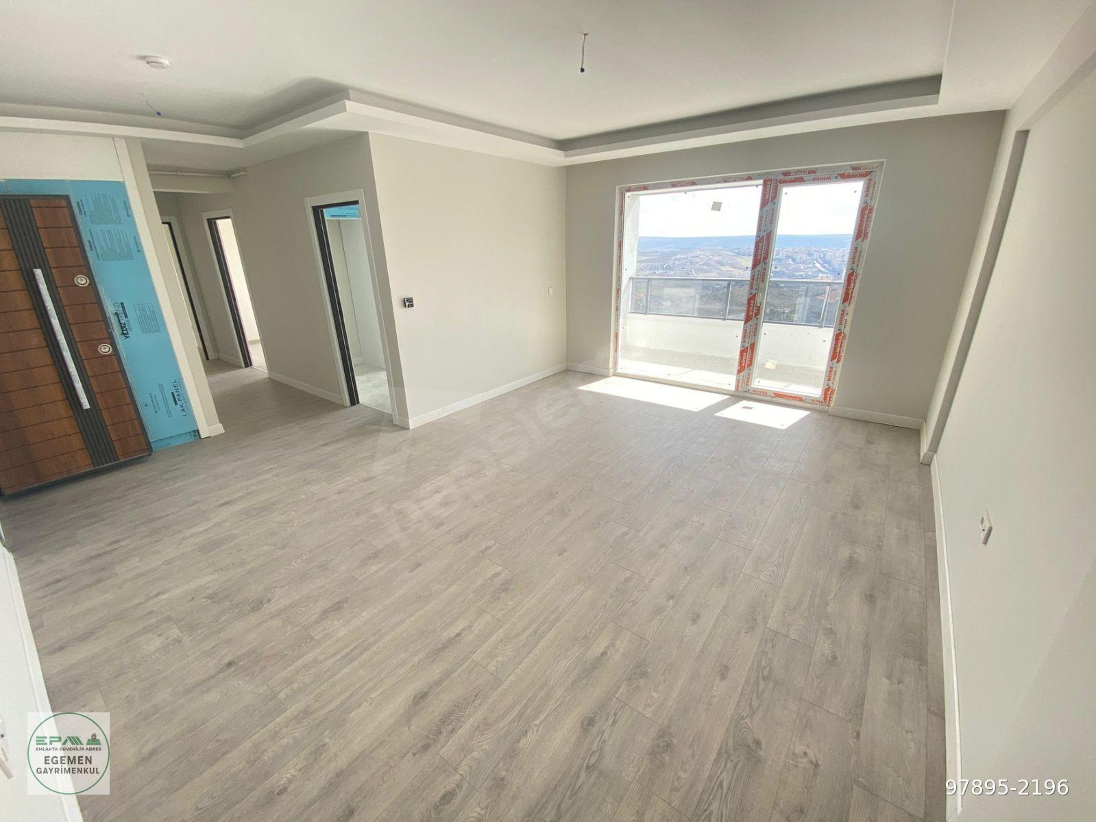 KAYALAR KULE'DE KAPALI MUTFAK,ÇİFT BANYOLU 2+1 KİRALIK DAİRE