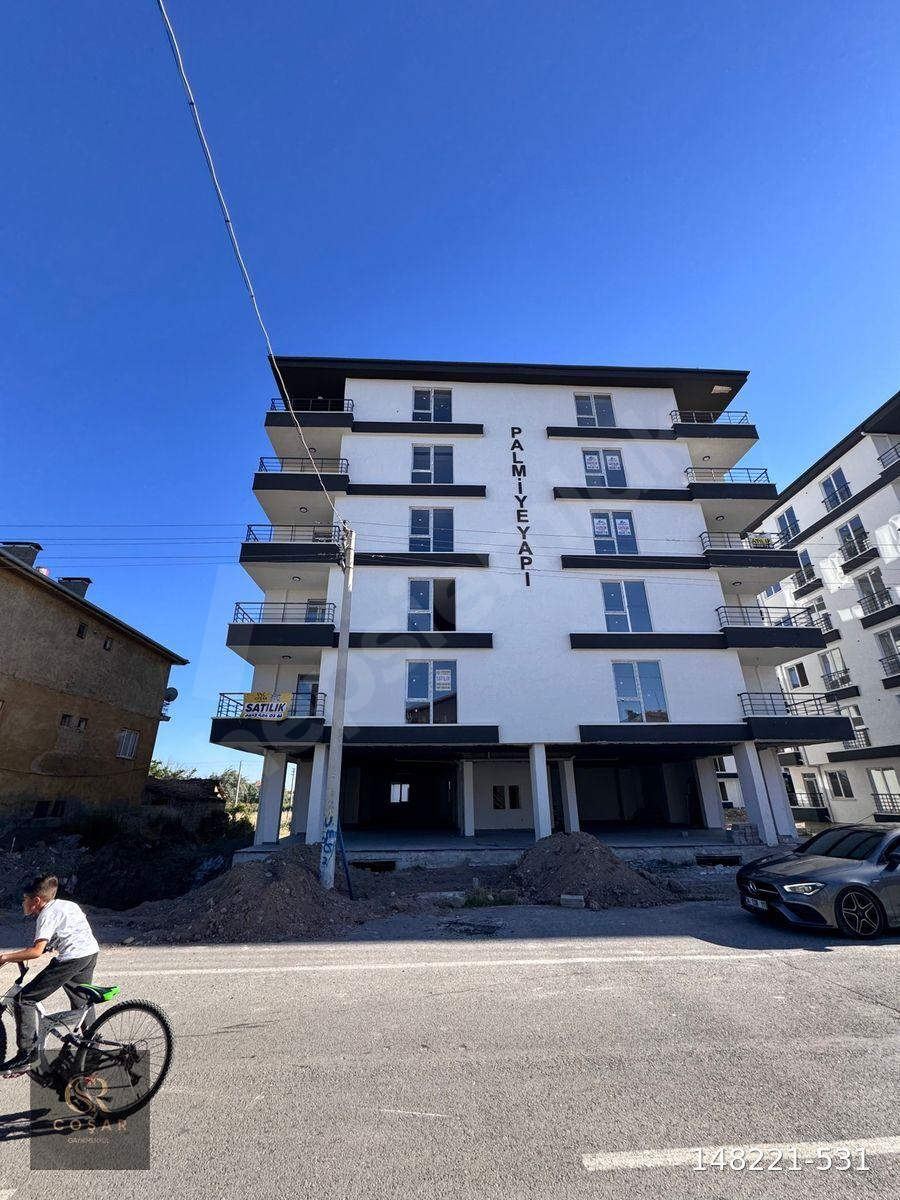 -COŞAR GAYRİMENKUL-Nakkaş Mahallesi'nde Geniş ve Ferah 3+1 | Çift Balkon | Çift Banyo