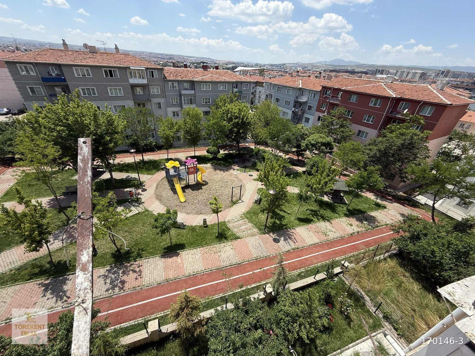 YATIRIMLIK VE OTURUMA UYGUN, METROYA YAKIN SATILIK 3+1