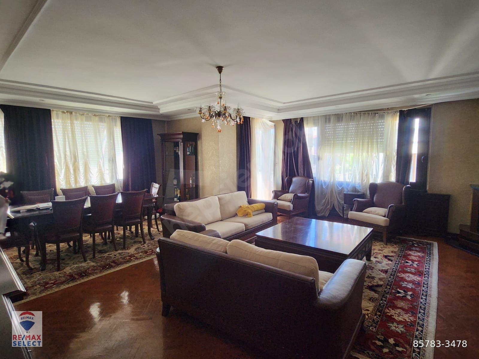 1322193584 FLORYA ŞENLİKKÖY DE 400 M2 SATILIK DUBLEKS DAİRE