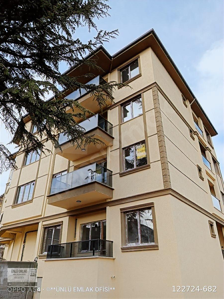 ÜNLÜ EMLAKTAN BAHÇELİ ÖĞRETMEN EVLERİ MEVKİİ 2+1 KİRALIK DAİRE