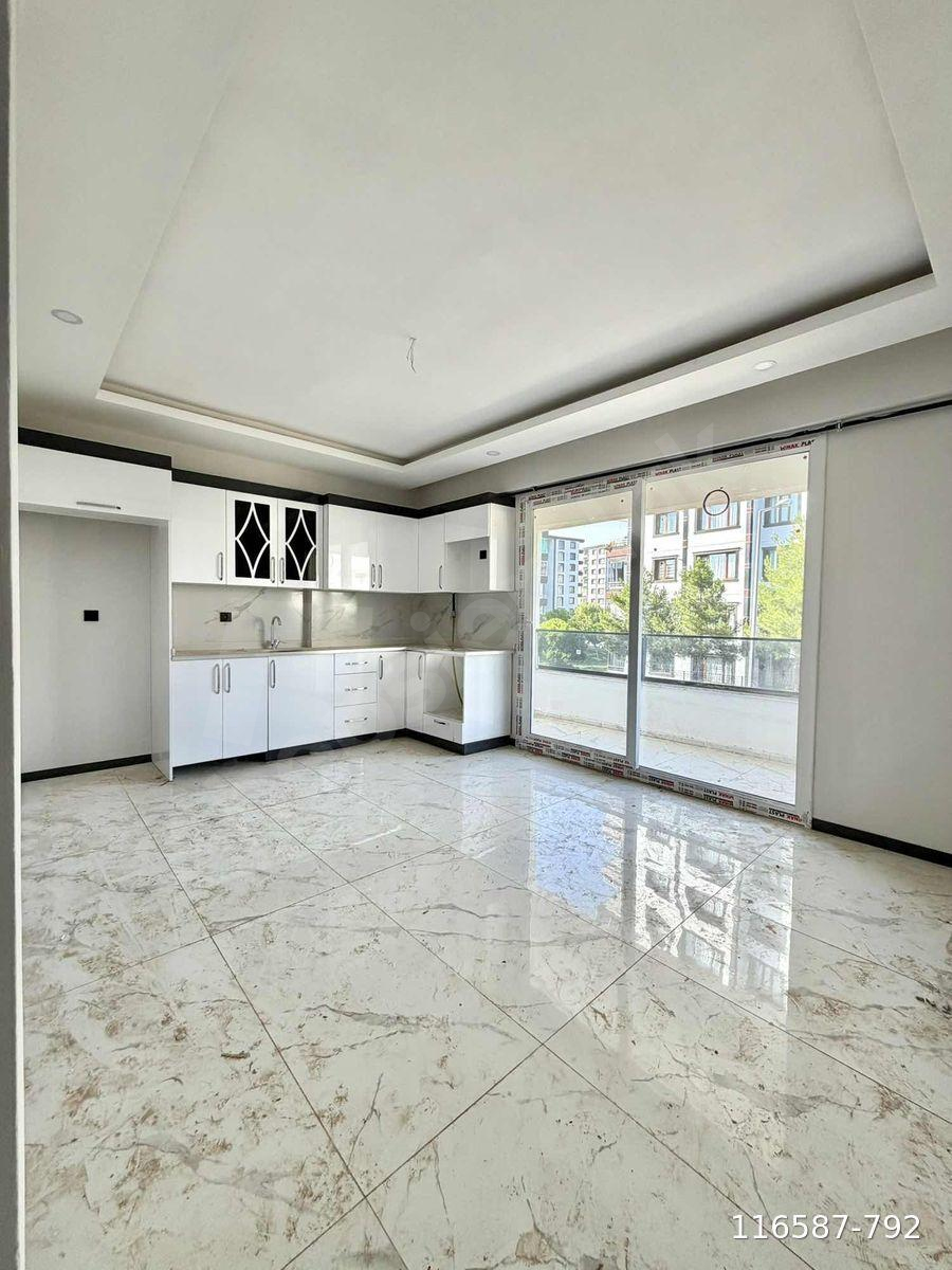 YENİ HAVALİMANI YAKN ZÜMRÜT KENT KARŞISI KİRALIK 2+1 SIFIR DAİRE