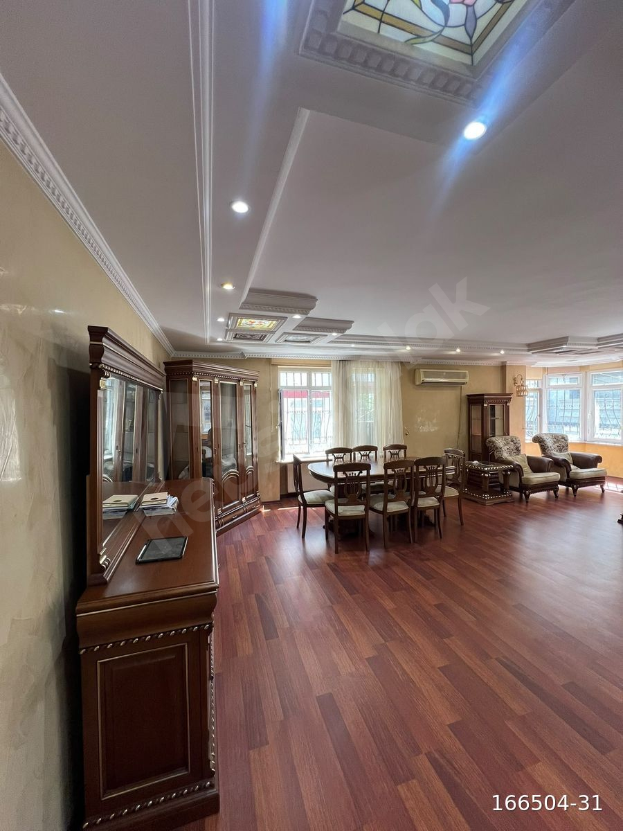 AHİRADAN AVCILAR MERKEZ'DE SATILIK GENİŞ VE FERAH 3+1 DAİRE