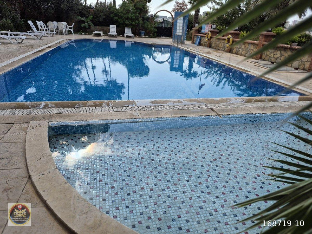 KUŞADASI'NDA HESAPLI HAVUZLU, DOĞALGAZLI ARA KAT DAİRE
