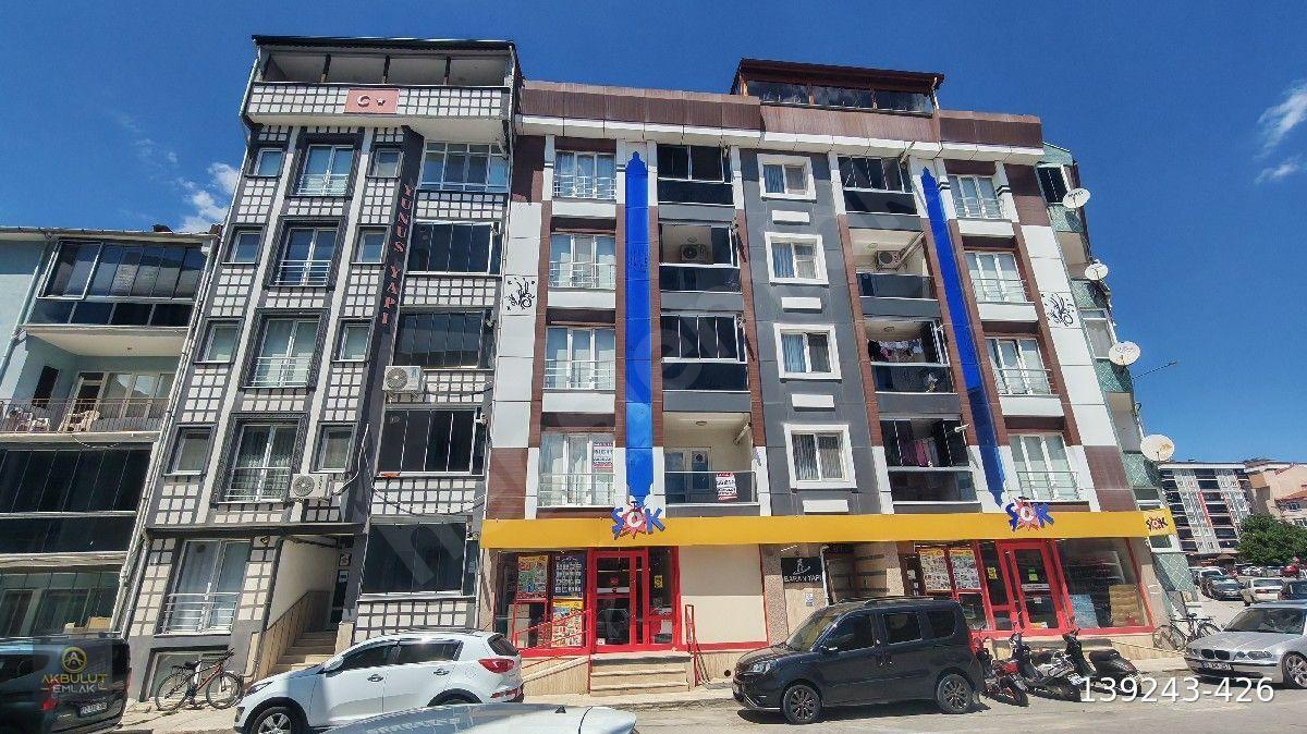ESRA AKBULUT GAYRİMENKUL'DEN ABDURRAHMAN MAHALLESİNDE SATILIK 2+1DAİRE