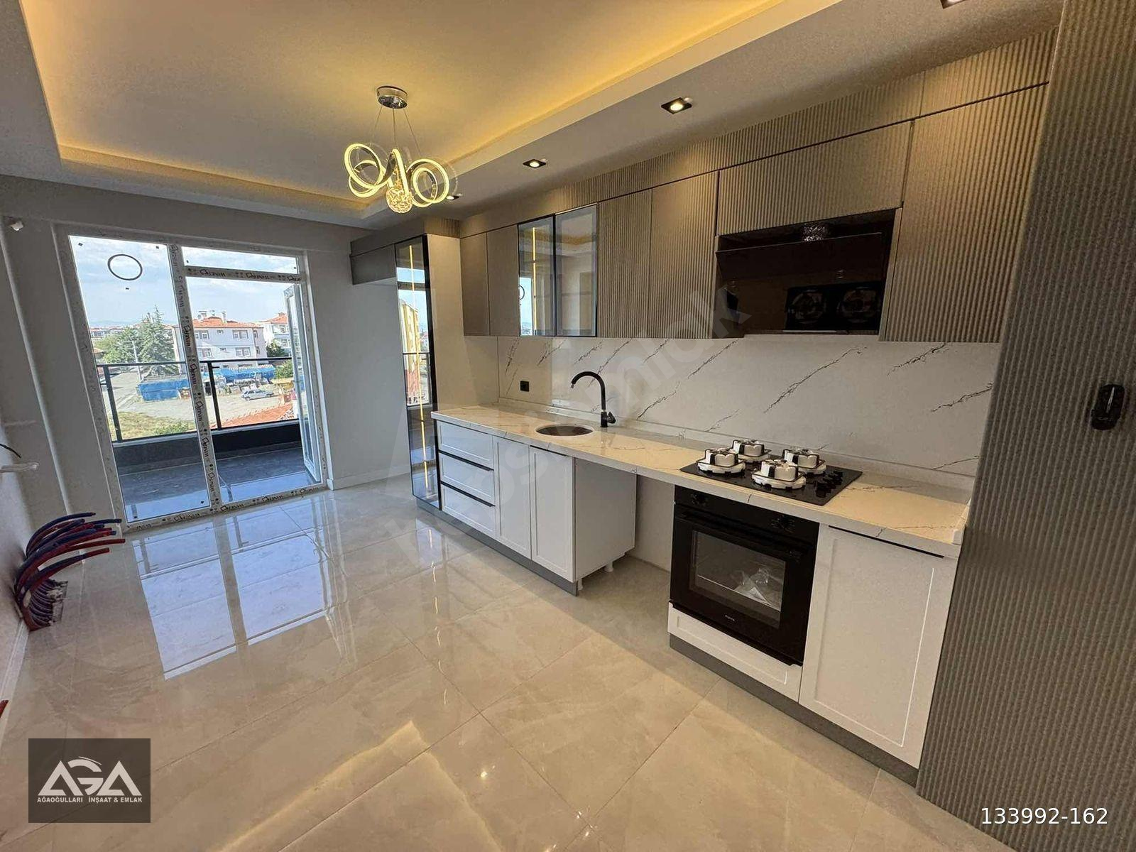 |AĞAOĞULLARINDAN|MERKEZİ KONUMDA 3+1 ULTRA LÜX YAPILI DAİRE
