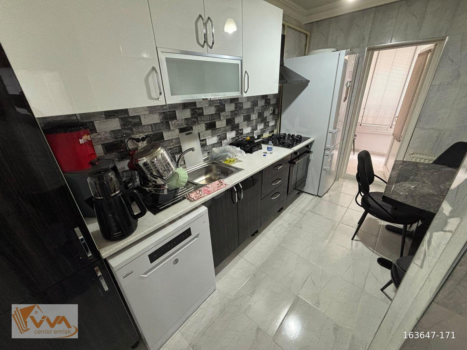 KUŞCAĞIZ 'DA GÜN SAZAK CD SIRTI Y.GİRİŞ 3+1 ALTI DAİRE YAPILI