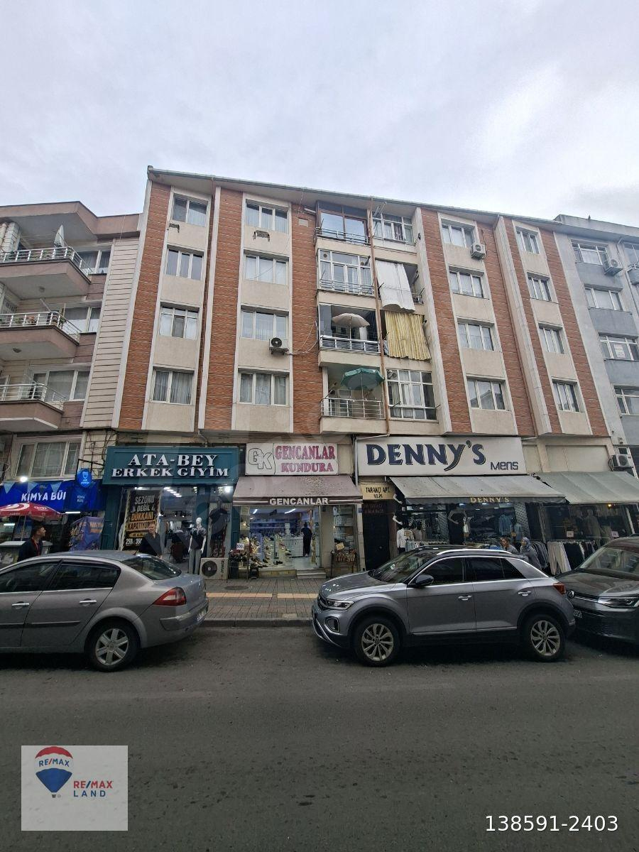ÇORLU REŞADİYE'DE MERKEZİ KONUMDA ÇİFT CEPHE SATILIK 2+1 DAİRE