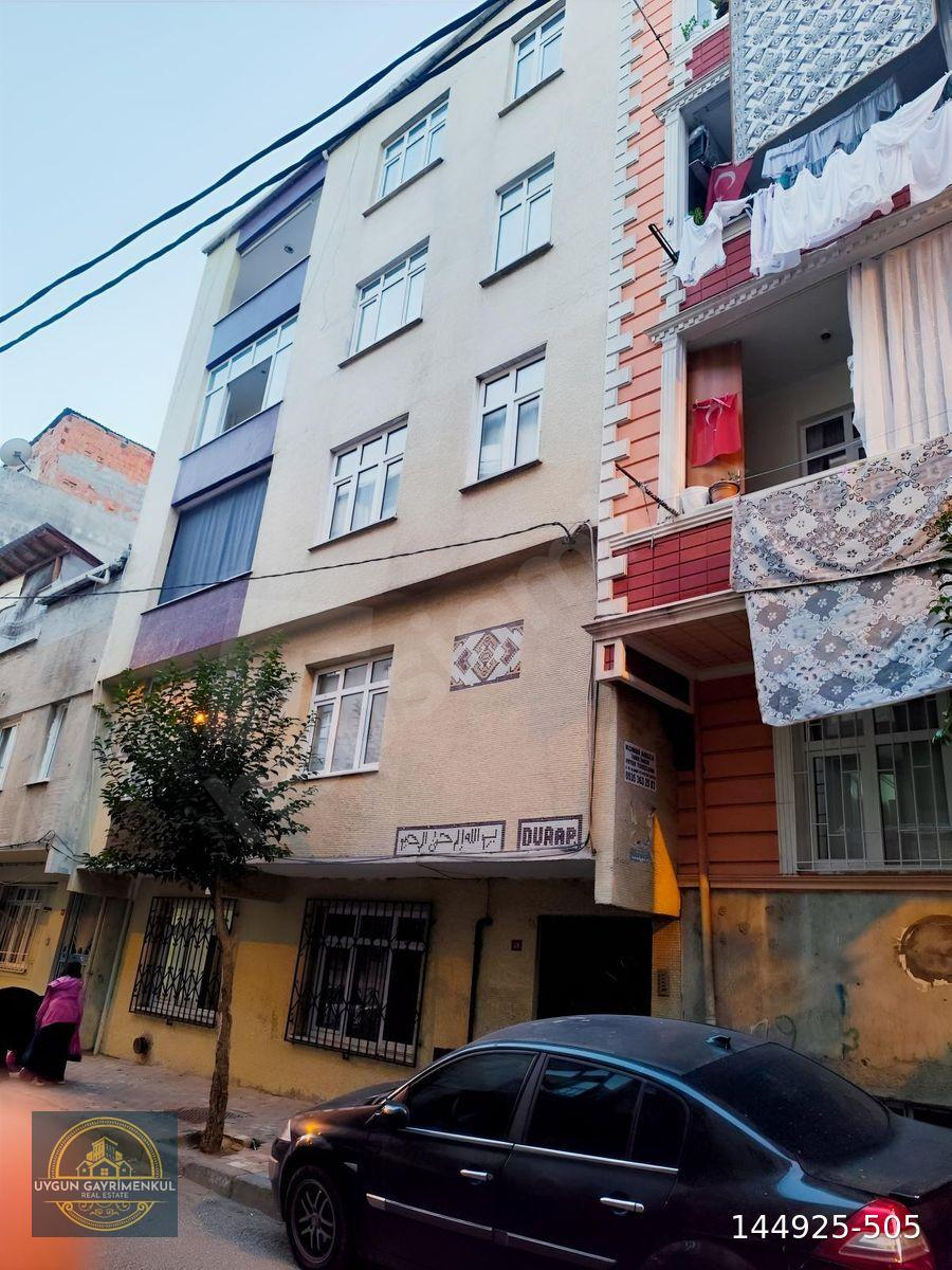 BAĞCILAR DEMİRKAPI MERKEZDE 2+1 ACİL SATILIK DAİRE