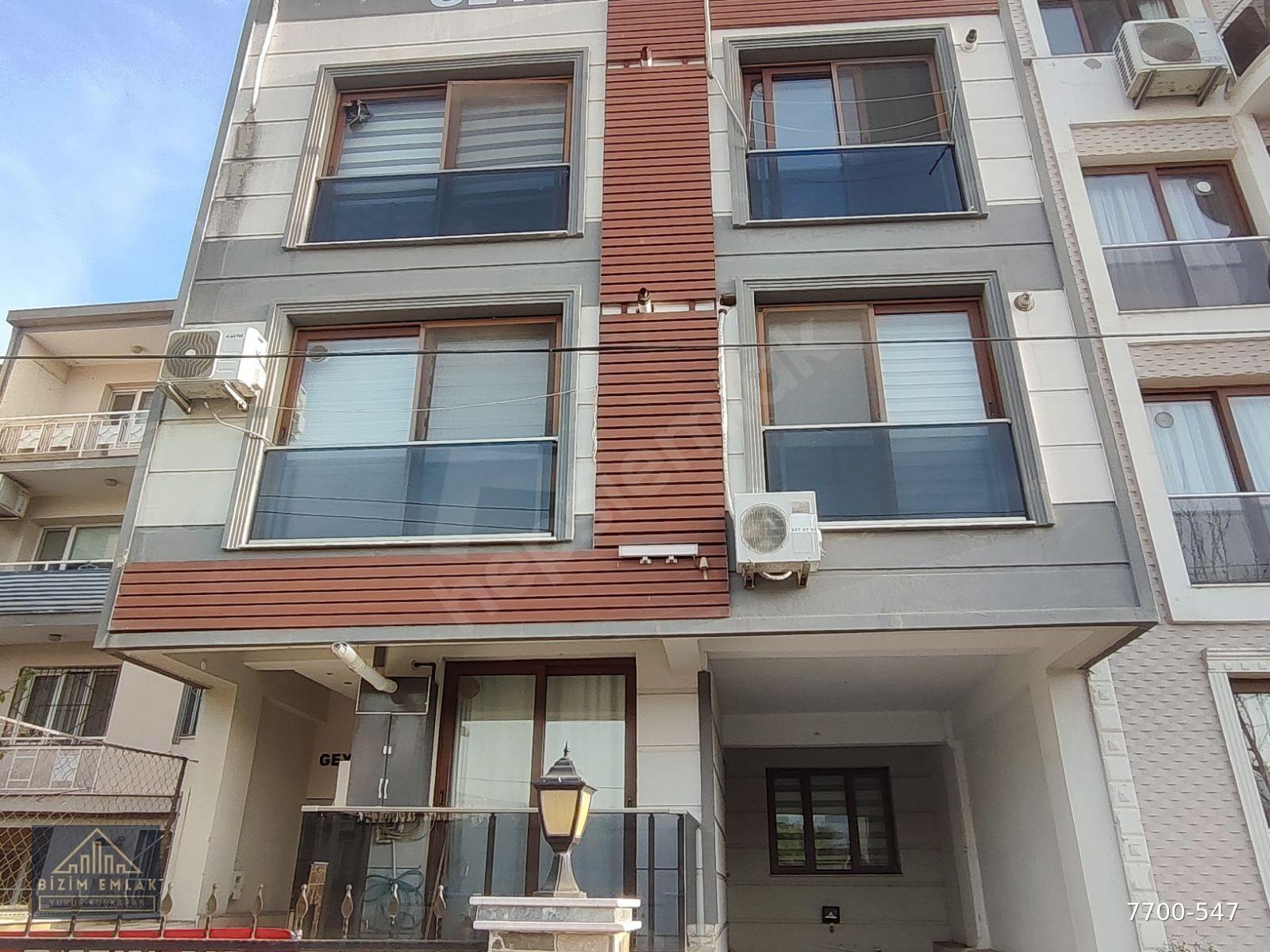 BORNOVA MEVLANA DA 1+1 SATILIK DAİRE