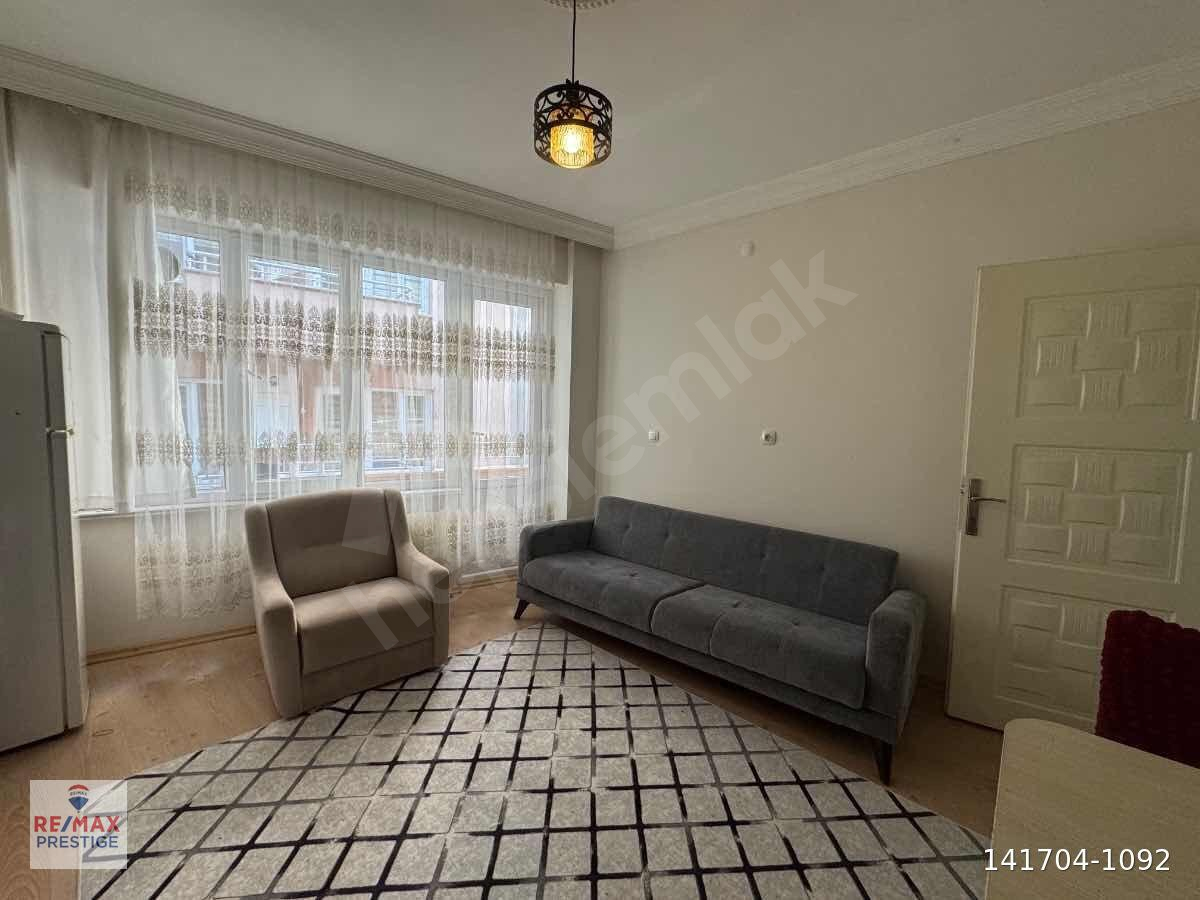 BİGA/ÇAN CADDESİNDE EŞYALI 1+1 DAİRE