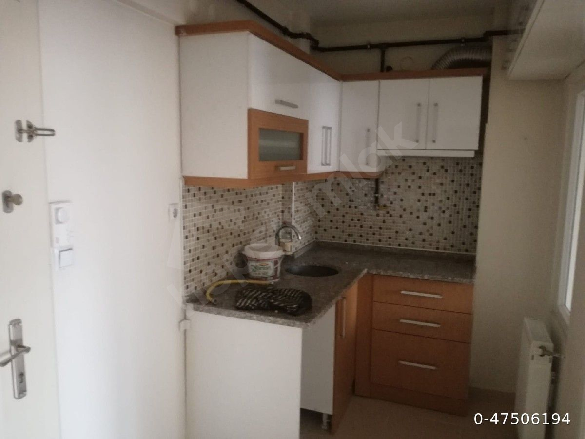Anadolu üniversitesi yakını 1+1 apart