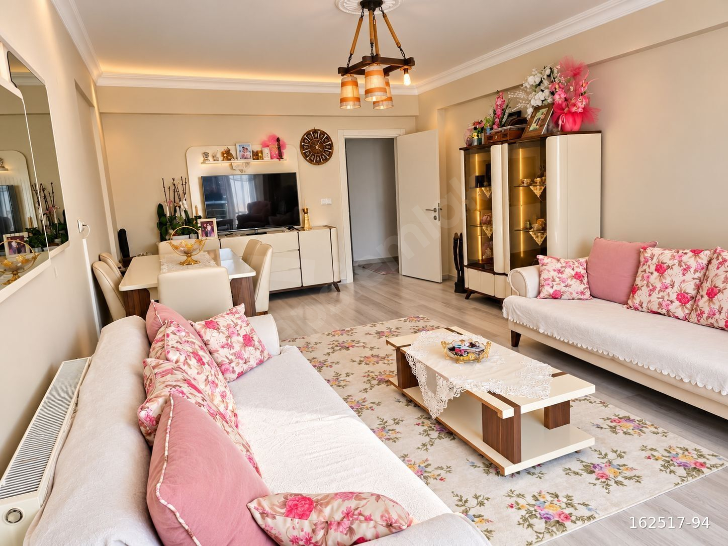 NEST GAYRİMENKULDEN MERKEZDE OTURUMA HAZIR DAİRE