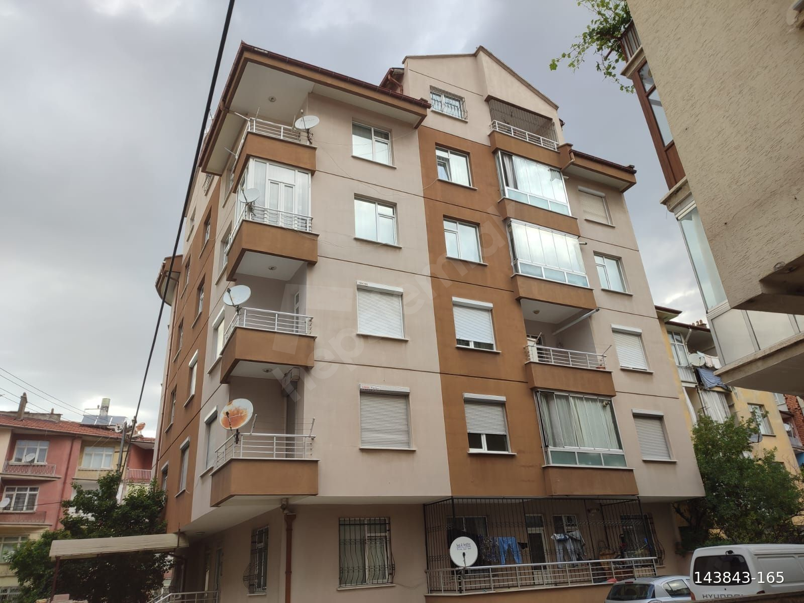 KEÇECİLER MH,N-TEPEYE YAKIN TEMİZ GENİŞ 5+1 DUPLEKS SATILIK DAİR