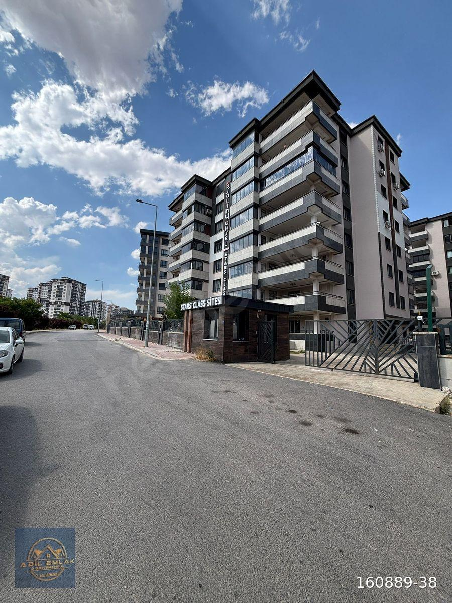 İbnisina‘da site içerisinde ara kat ultra geniş 3.5+2 DAİRE