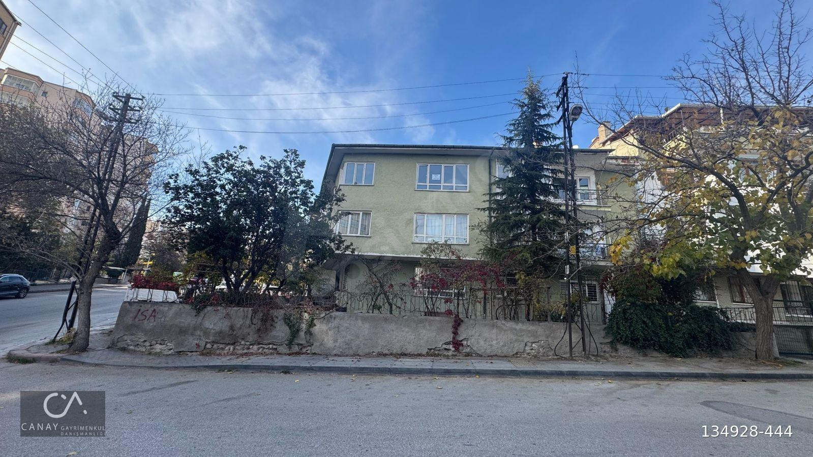 YENİMAHALLE ERGENEKON MAH. BEYAZKÖY SK. 3+1 100 M2 SATILIK