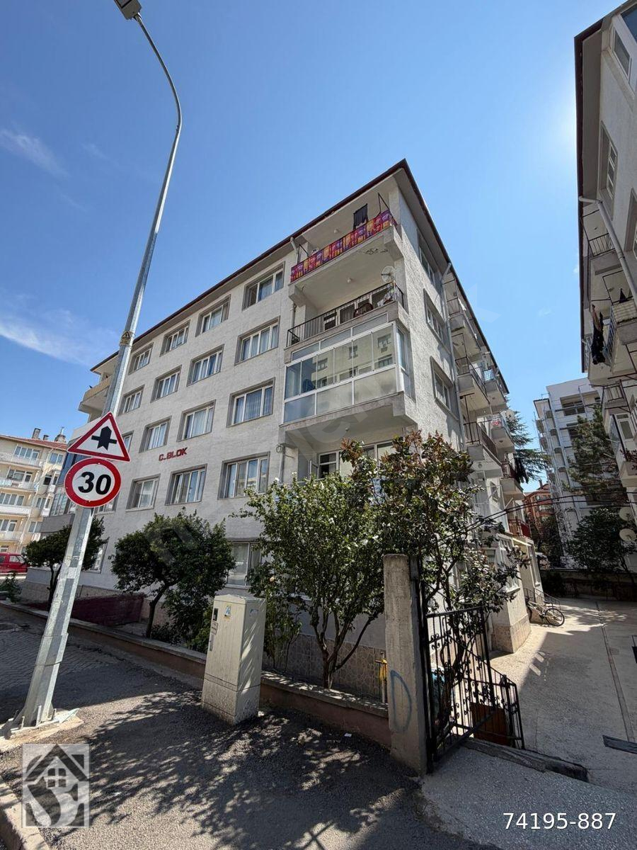 AKARBAŞI MAHALLESİ ÇARŞAMBA PAZARI YAKINI 3+1 KİRALIK DAİRE