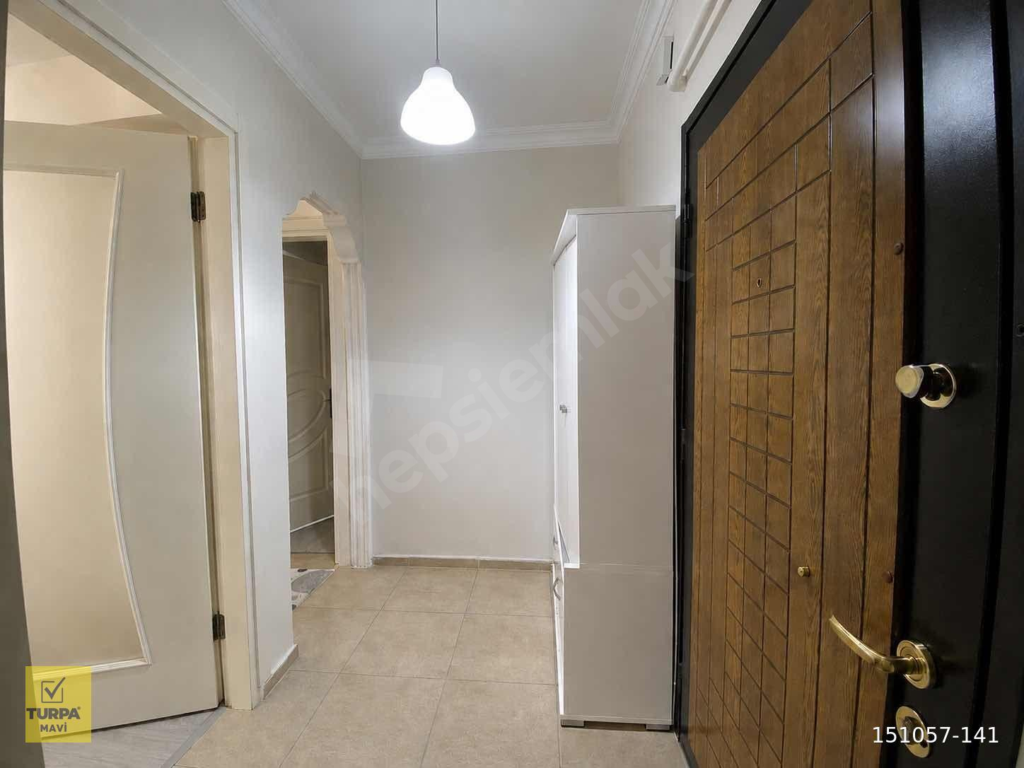 Balçova Ata Caddesi Full Tadilatlı Satılık 3+1 Daire