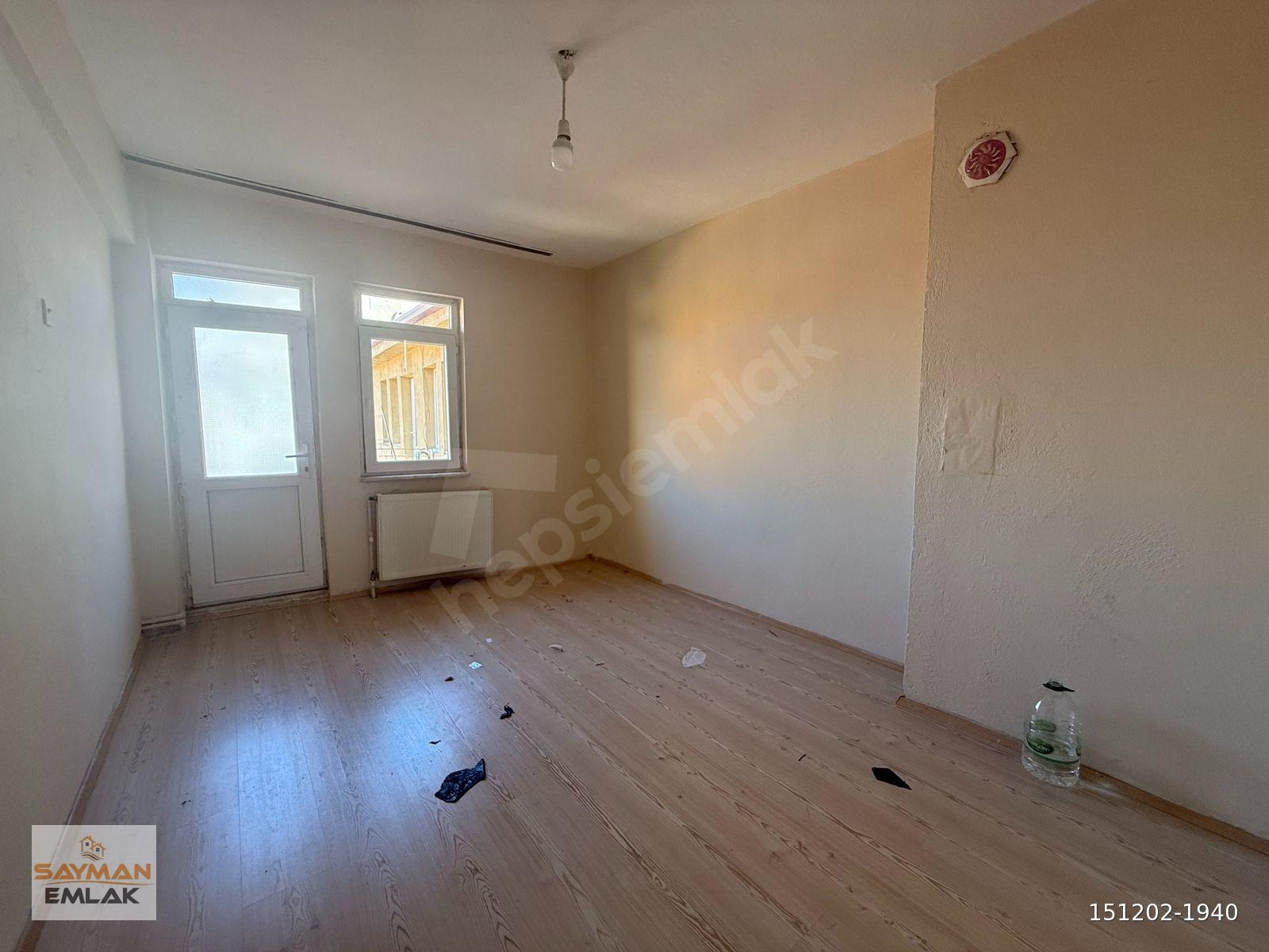 SAYMAN'DAN MERKEZDE KİRALIK GENİŞ 2+1 DAİRE