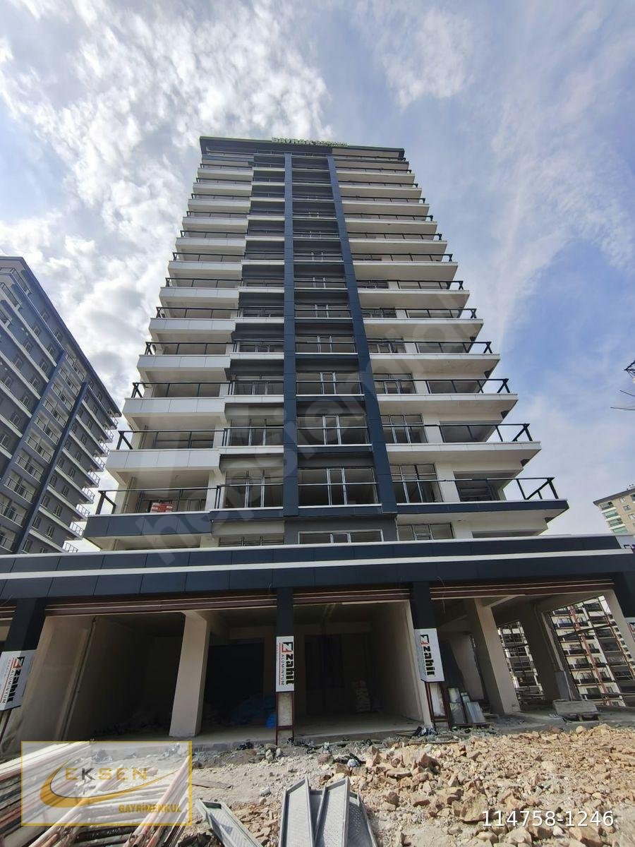 EKSEN EMLAK'TAN GÜNEŞEVLERİN MERKEZİNDE 4+1 LÜKS DAİRE