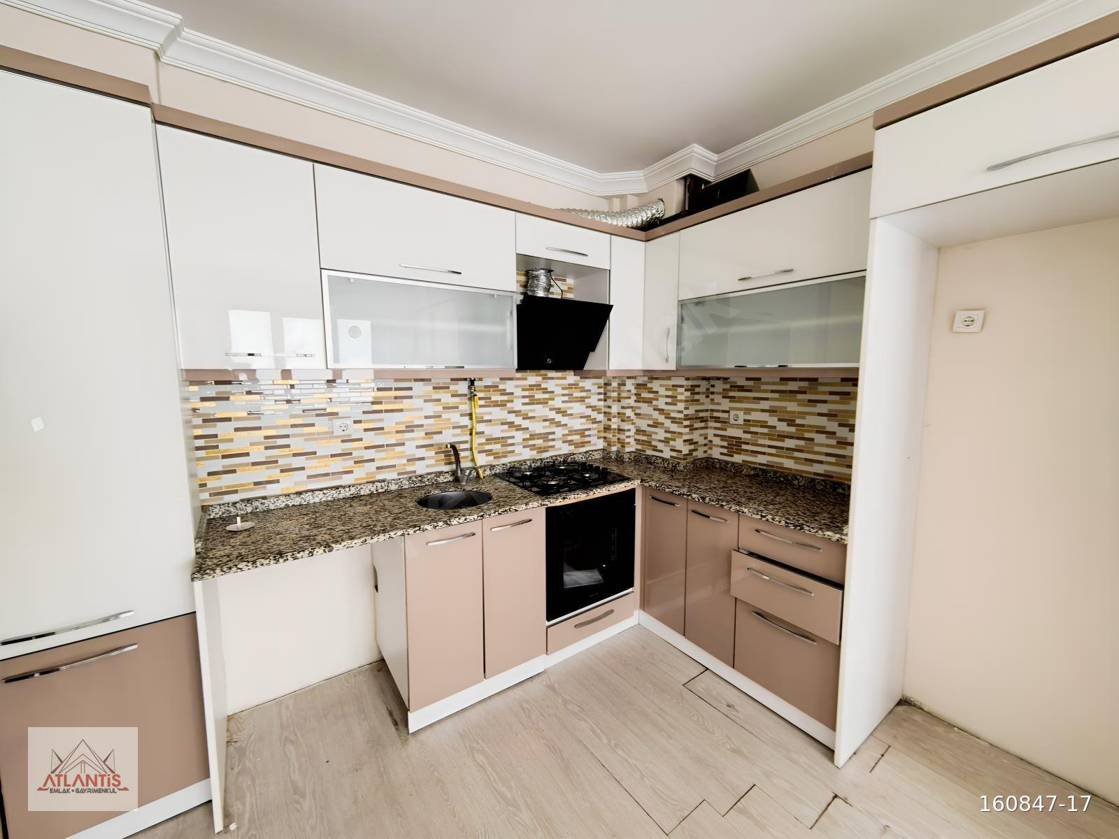 ATLANTİS EMLAK'TAN SALIPAZARINDA | 1+1 ARA KAT FIRSAT DAİRE
