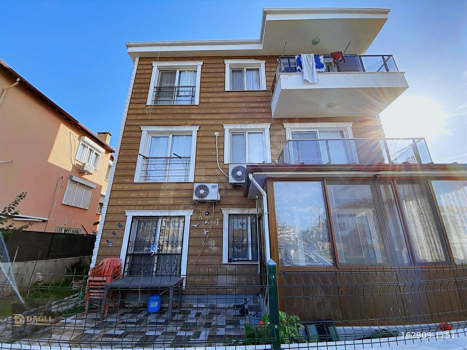 DAĞLI GAYRİMENKUL'DEN 2+1|BAHÇE| |KULLANIMLI| FIRSAT| DAİRE!!