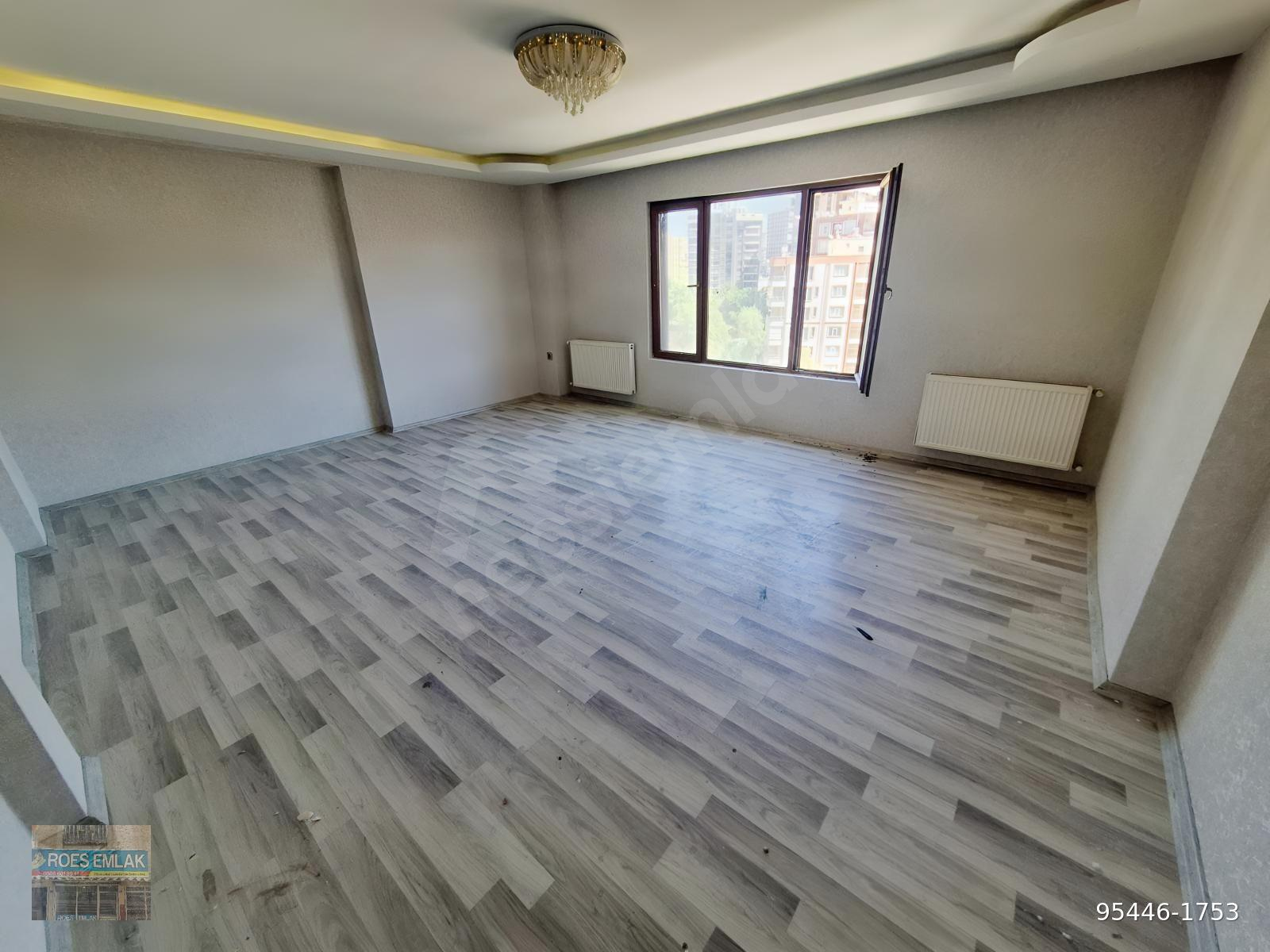 KARAKÖPRÜ AKPIYAR SİTE İÇİ 4+1 KİRALIK DAİRE