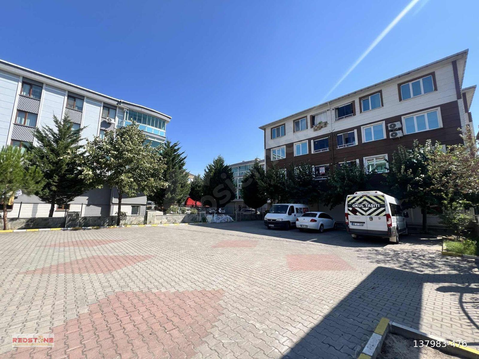 REDSTONE'DEN ÇOBANÇEŞME'DE LOKASYON AVANTAJLI 3+1 KİRALIK DAİRE
