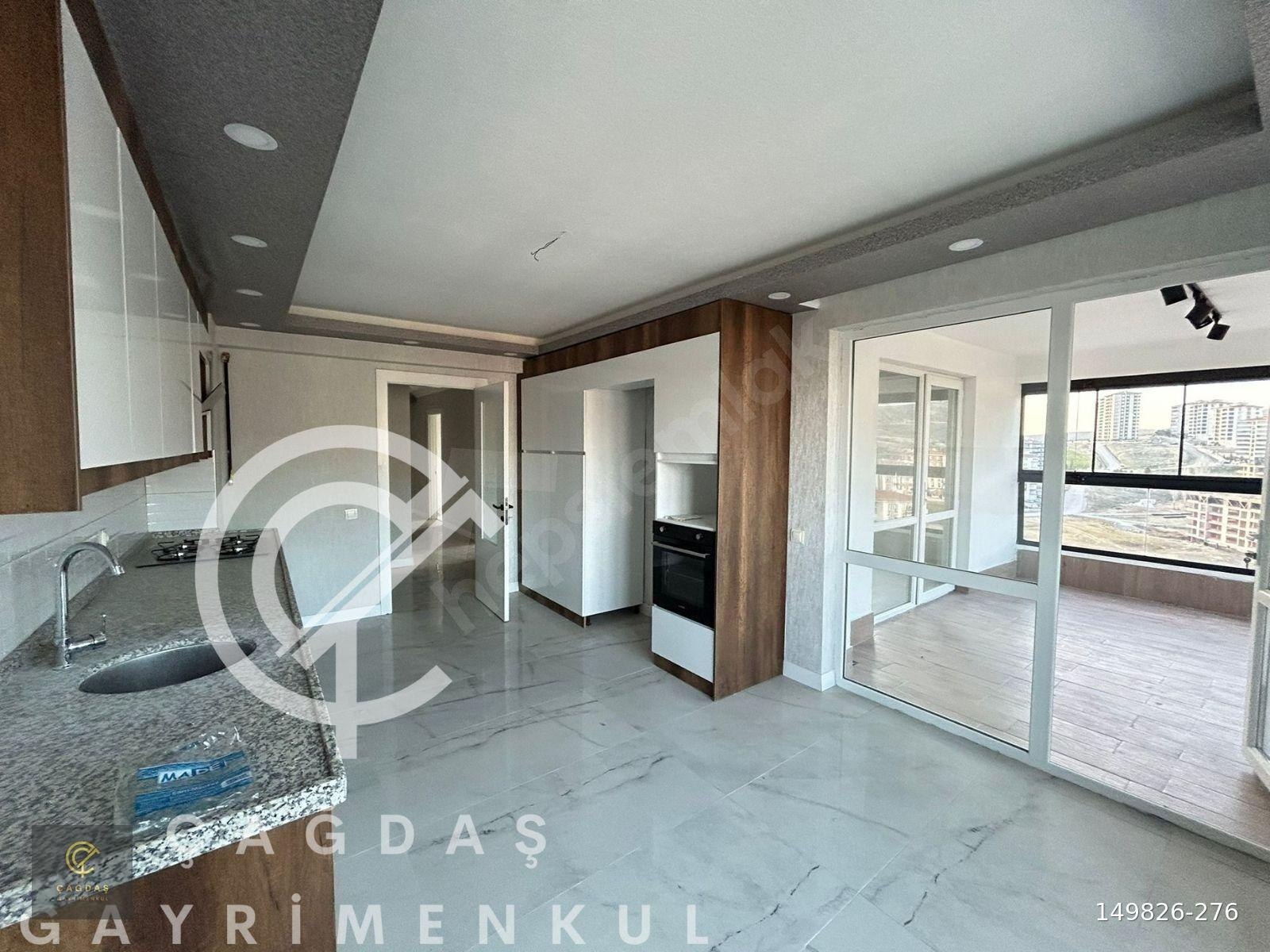 ÇAĞDAŞ GAYRİMENKUL'DAN ŞEHİTLİK MAH SATILIK 4+1 DAİRE