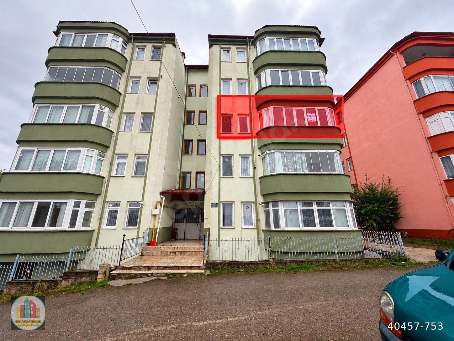 ESKİPAZAR FAZİLET SİTESİNDE 3+1 KOMBİLİ EBEVEYN BANYOLU KİRAILK DAİRE