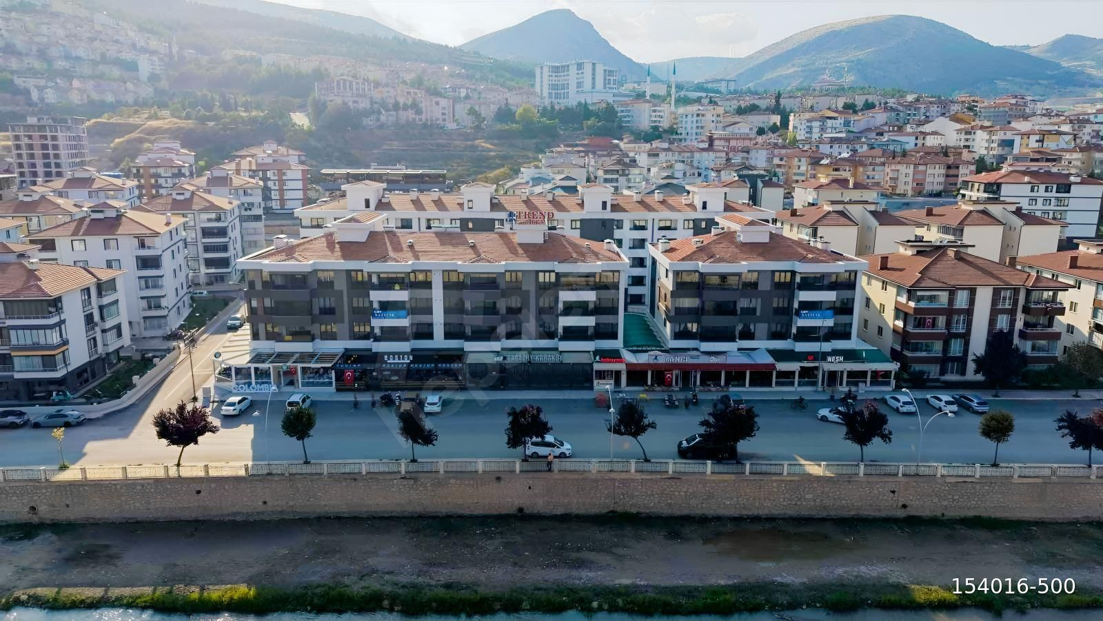 AKBİLEK MAHALLESİN'DE IRMAK KENARINA YAKIN SATILIK 3+1 DAİRE