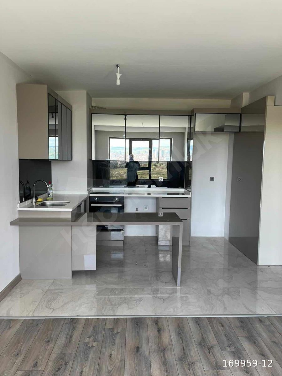 TORUN^DAN HARİKA LOKASYONDA ŞEHİR MANZARALI KİRALIK DAİRE