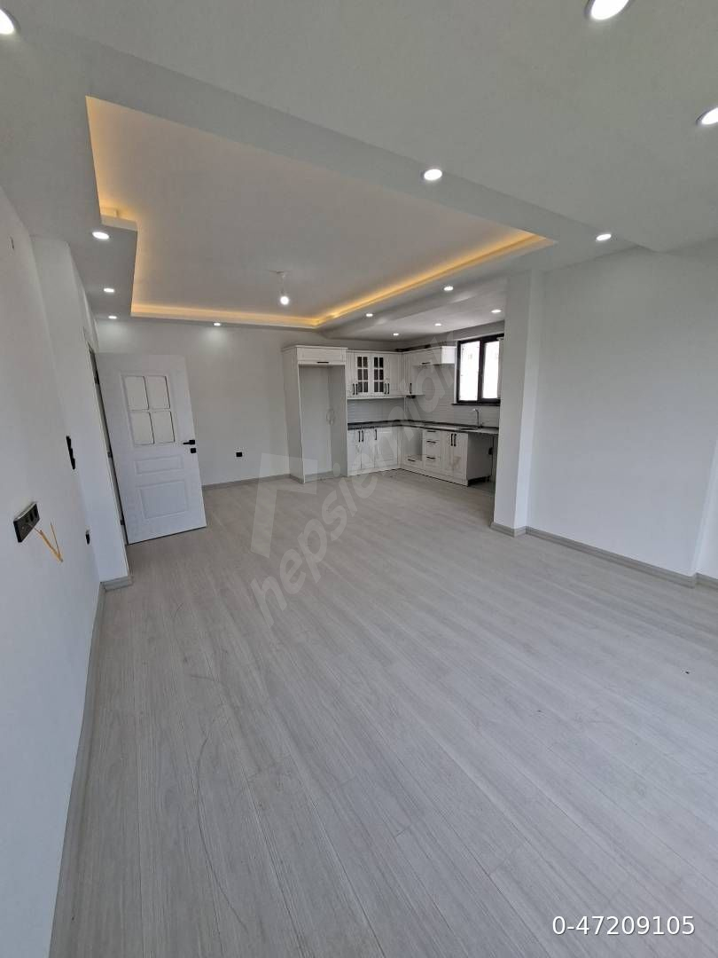 Niksar Caddesinde Satılık 2+1 Daire