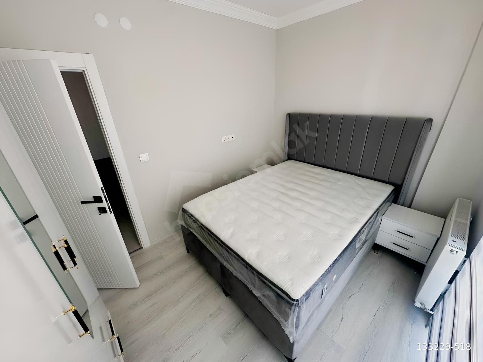YILMAZ'DAN 1+1 SIFIR EŞYALI DAİRE ÜNİVERSİGE YOLUNDA