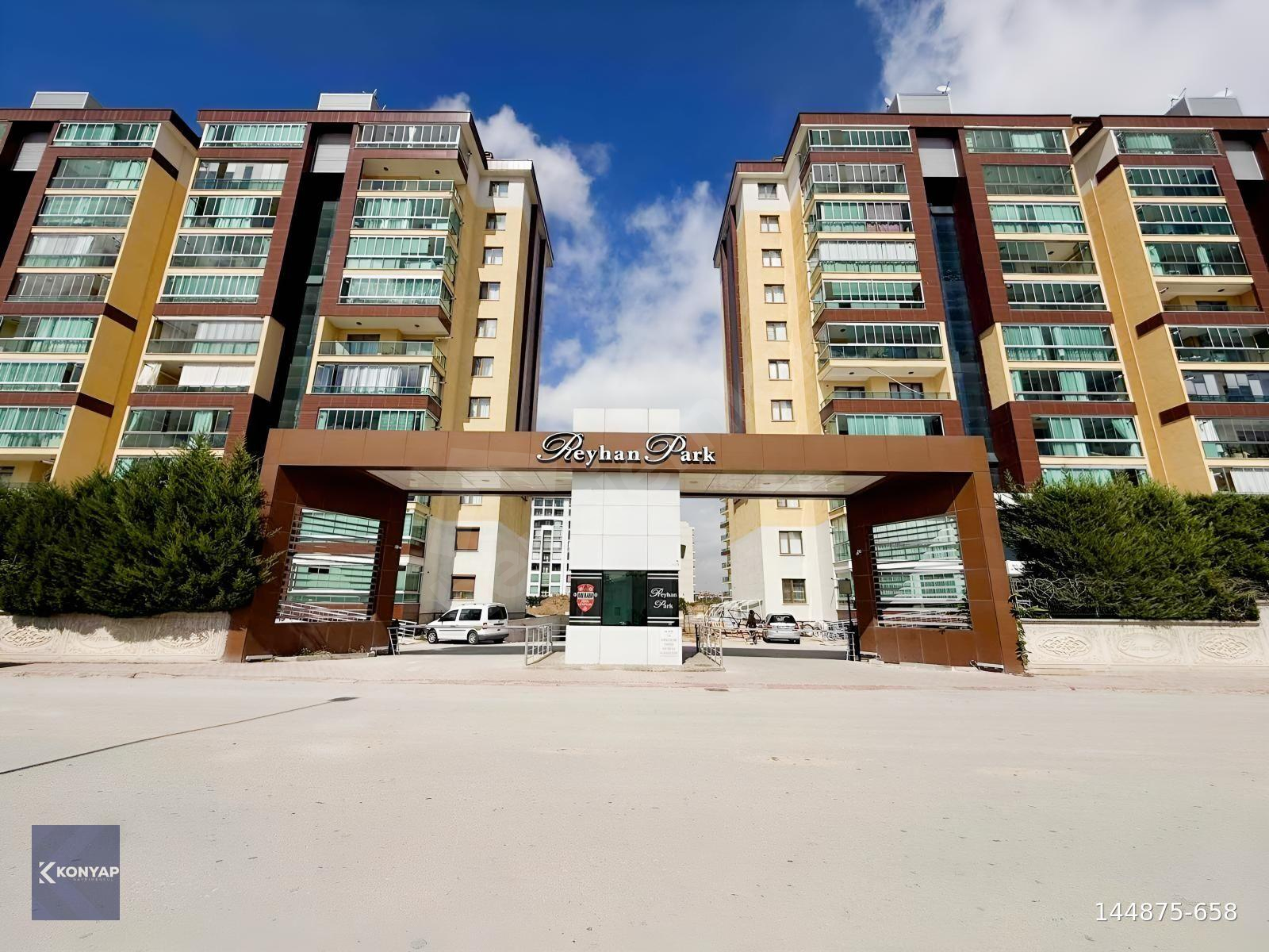 Meram,Reyhan Park Konutlarında 3+1 Kiralık Daire