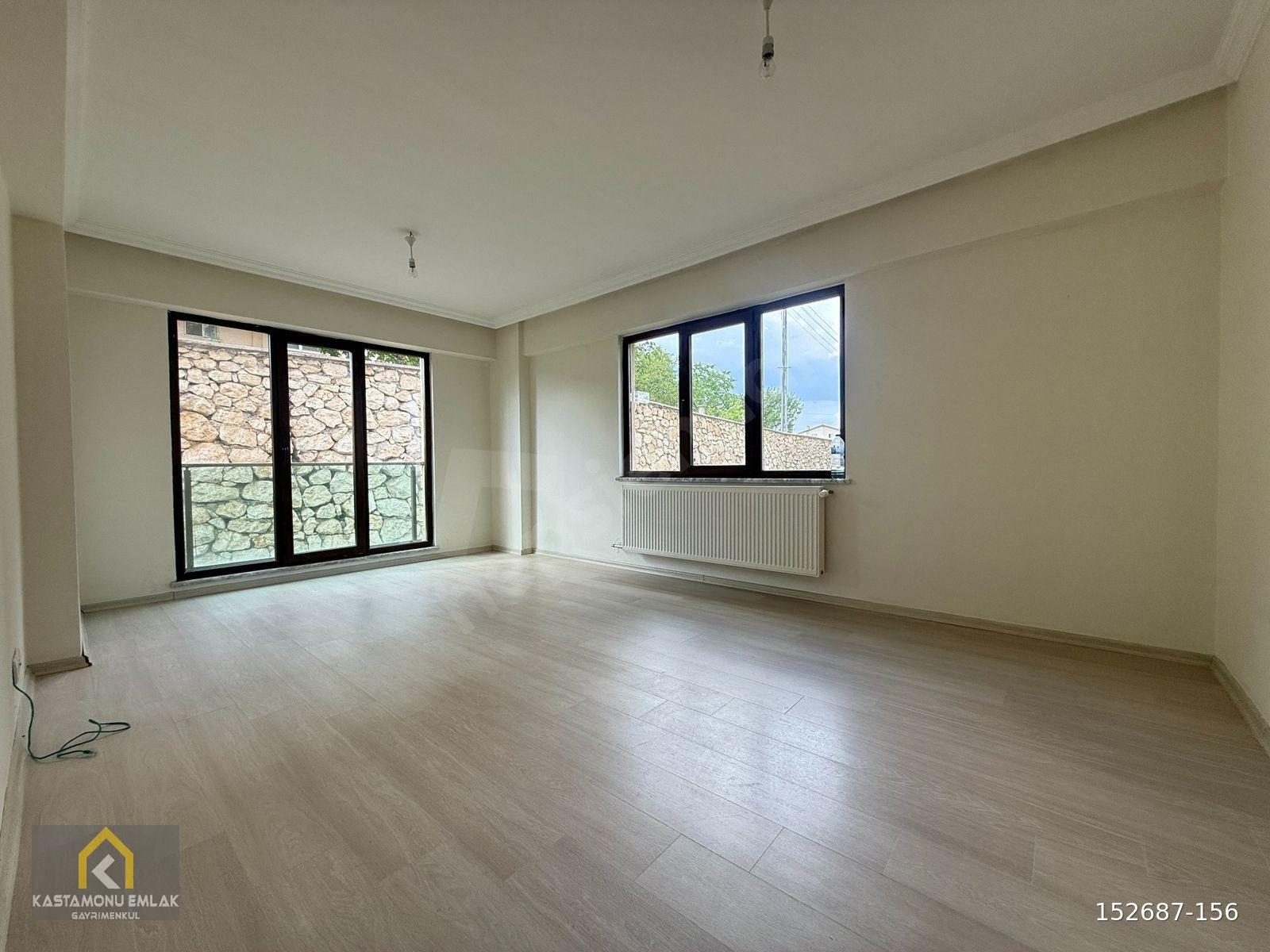 KASTAMONU EMLAK GAYRİMENKUL KUZEYKENT ADA SİTESİNDE KİRALIK 2+1