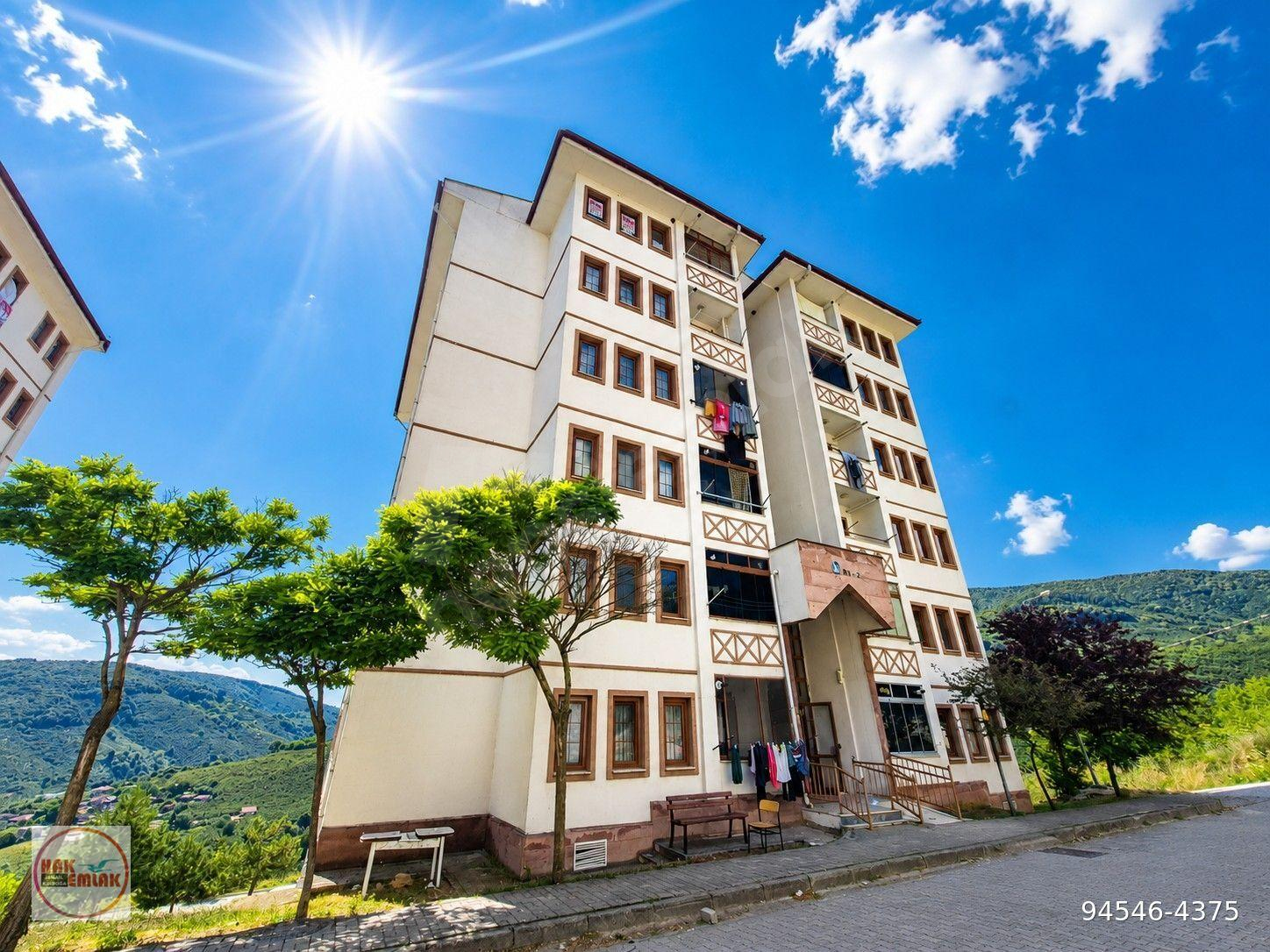 Hak Emlaktan Çilimli Yeşil Mah. TOKİ Konutları Satılık 2+1 Daire