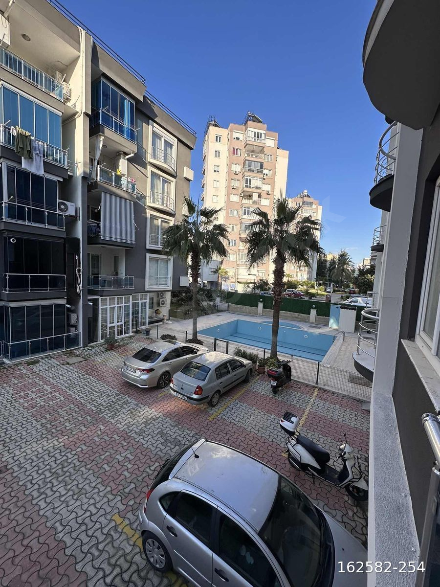 FENOMEN YATIRIM DAN MEYDANKAVAĞI MH HAVUZLU SİTEDE KİRALIK 2+1