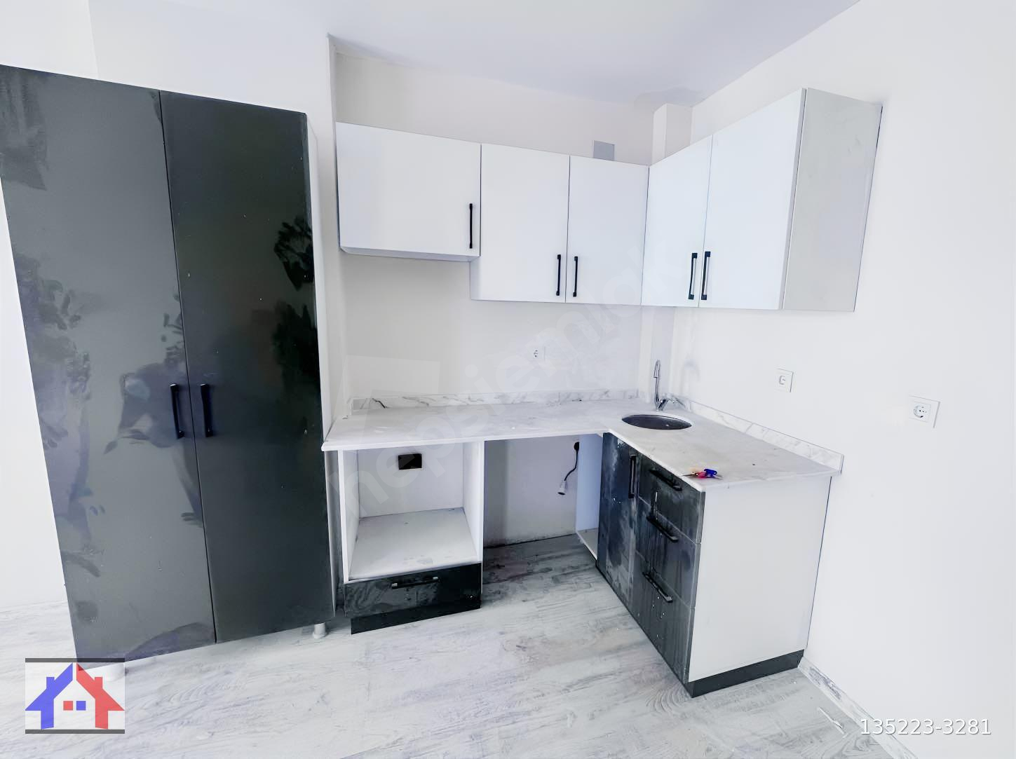 YUVADAN BOYNUYOĞUNDA 2+1 HAVUZLU SİTE İÇİ SATILIK DAİRE