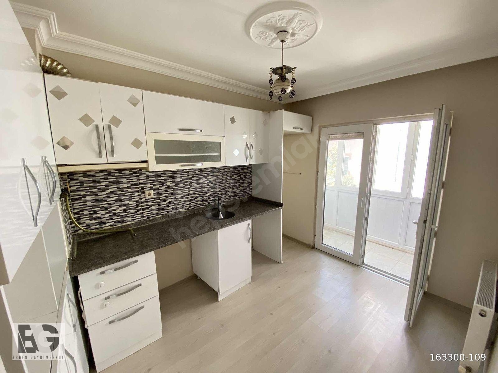 DİLEK CD ÜZERİNDE BAKIMLI GENİŞ 3+1 FIRSAT DAİRE