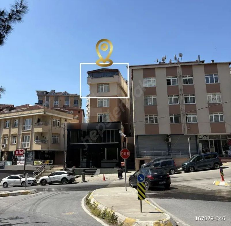 ATAŞEHİR'DE ÇOK GENİŞ,ÖZEL BİR DUBLEKS MUTLAKA GÖRMELİSİNİZ